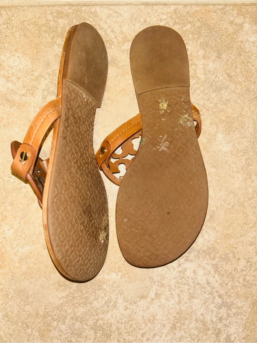 Tory Burch Tan Leather Logo Thong Sandals Miller Brown Tan 7.5